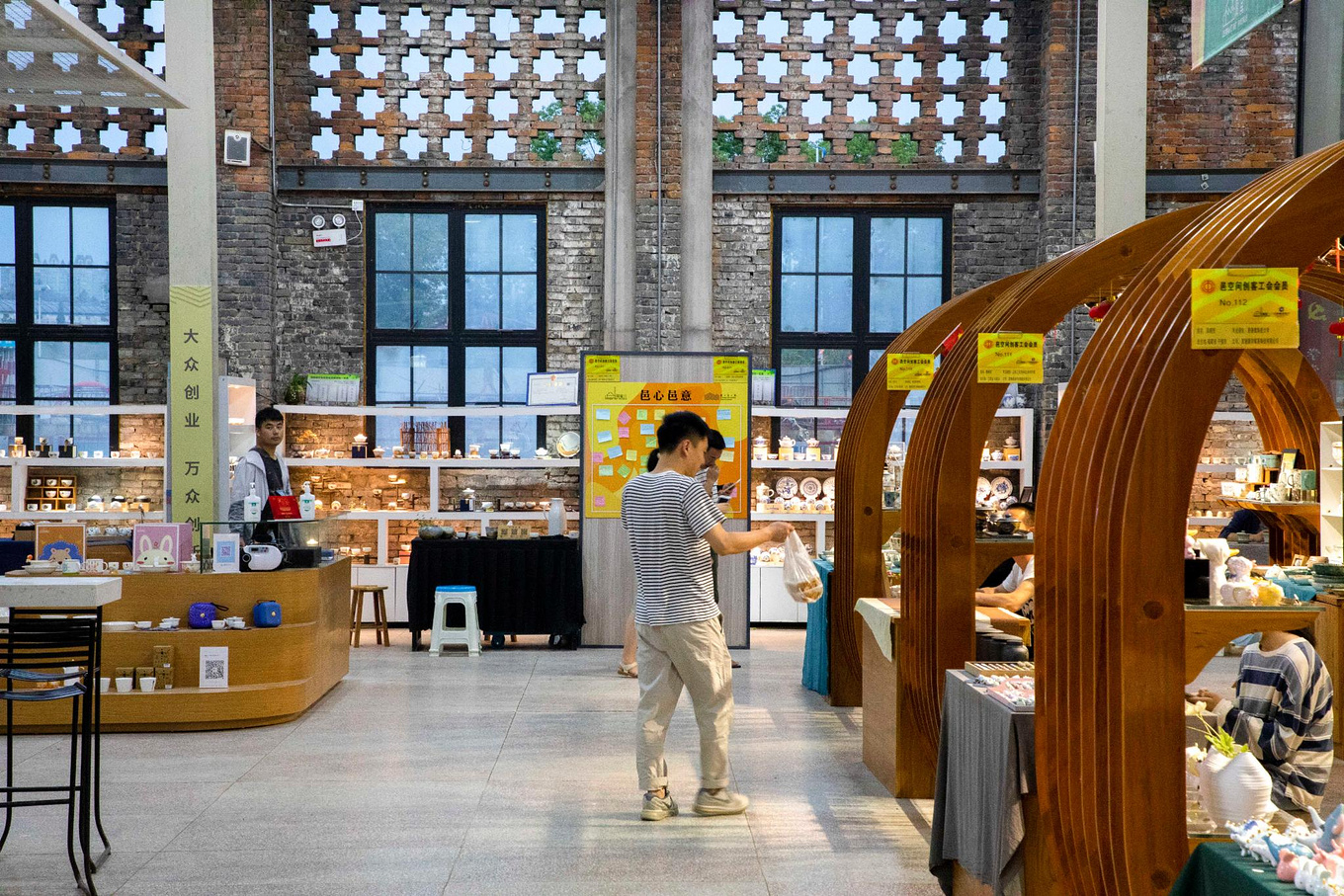 陶溪川文创街区好看的建筑,陶溪川陶瓷文创街区建设背景