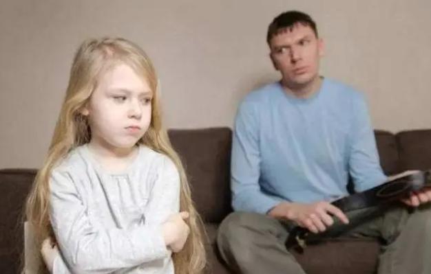 总认为自己的孩子丑咋办,孩子觉得自己丑怎么引导