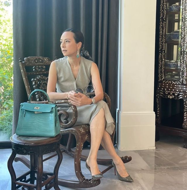 泰国华裔富婆罕见和老公同框,泰国华裔富婆和老公秀恩爱