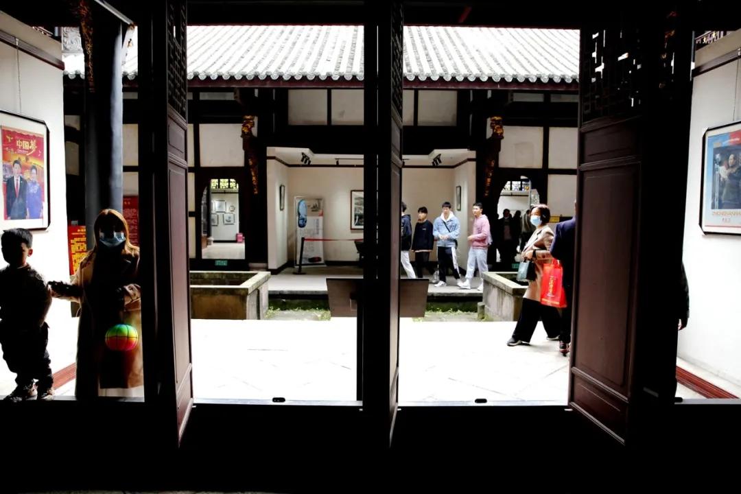 津门网金熙男:洛带印象