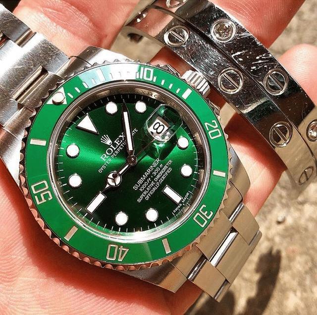 女子用国产劳力士，上演狸猫换太子，当铺老板气的跳脚！