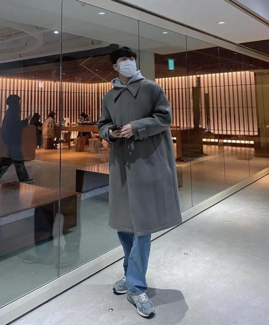 灰色运动鞋新百伦搭配,新百伦574灰色与元祖灰差别