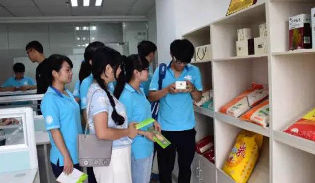 大学生实习可以签三方就业协议吗,大学生实习的三方协议可以签吗