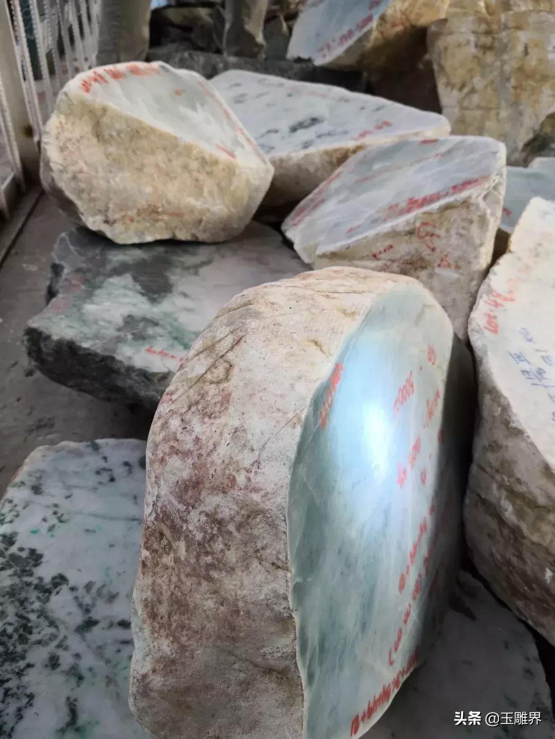 2018年缅甸翡翠公盘图片,缅甸翡翠公盘最新信息