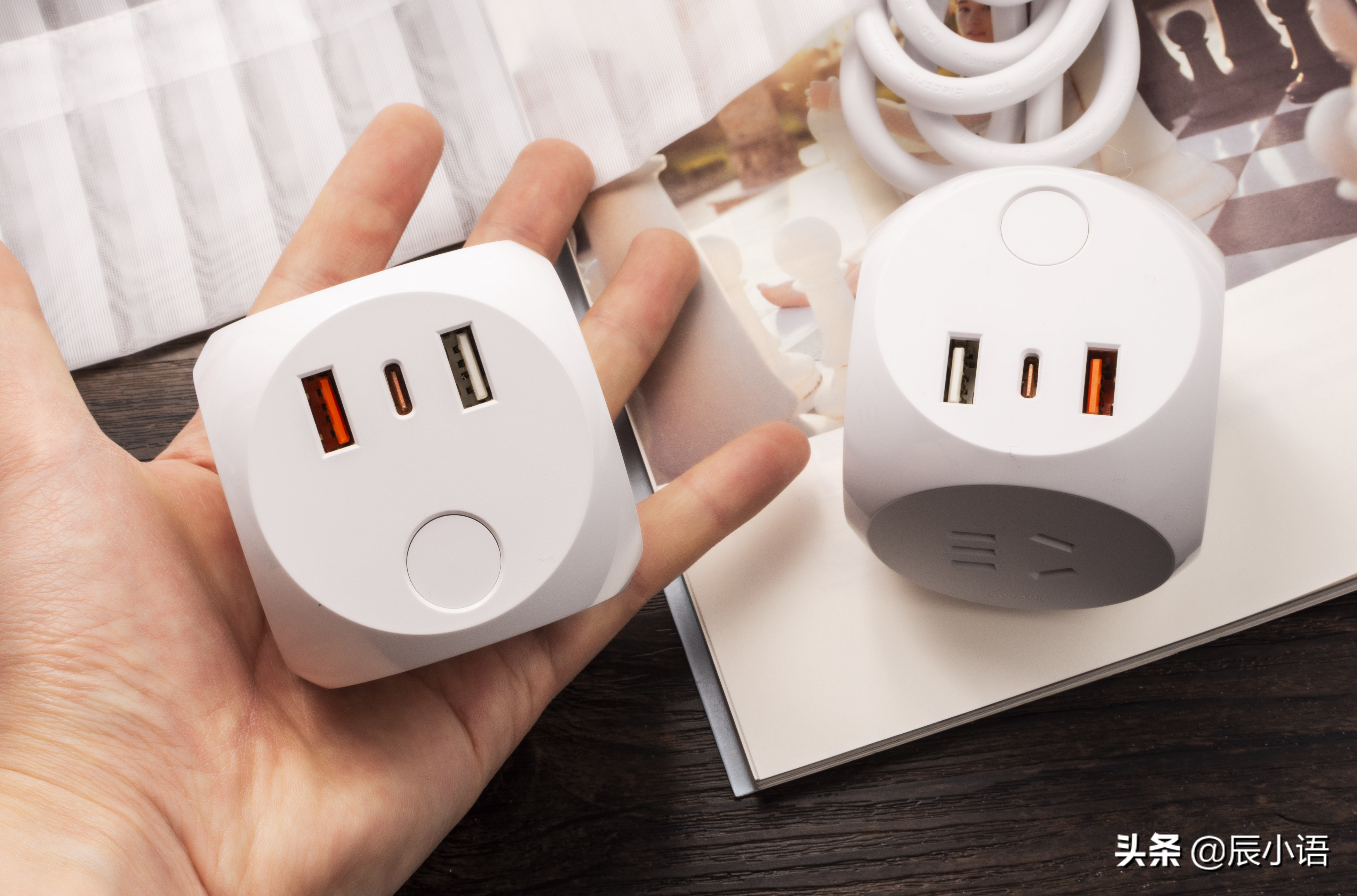 插排拥有快充是怎样的体验?aigo魔方M0331PD快充插排