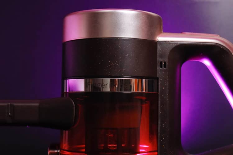 小狗吸尘器和戴森吸尘器哪个好用,家用吸尘器基本知识