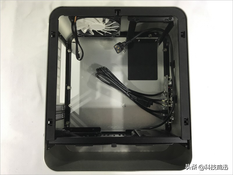 小巧的家用综合主机电脑硬件装机教程迷你静音