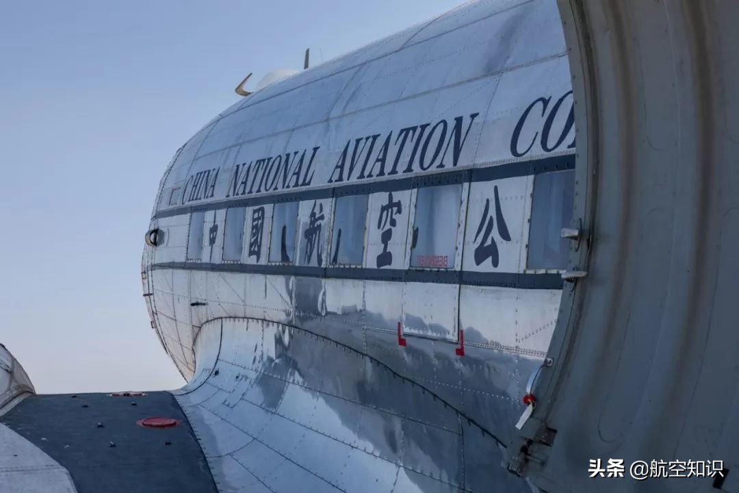 中国第一架香港飞机,一架从中国香港起飞的飞机