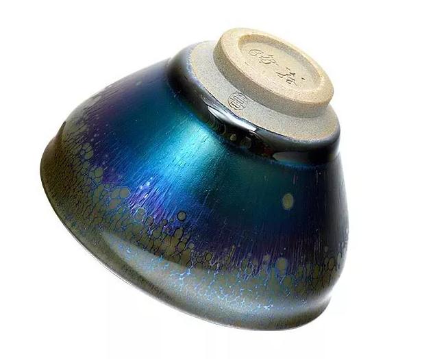 建盏的烧制工艺要克服多少难题，看完这三大点才知道是难上加难