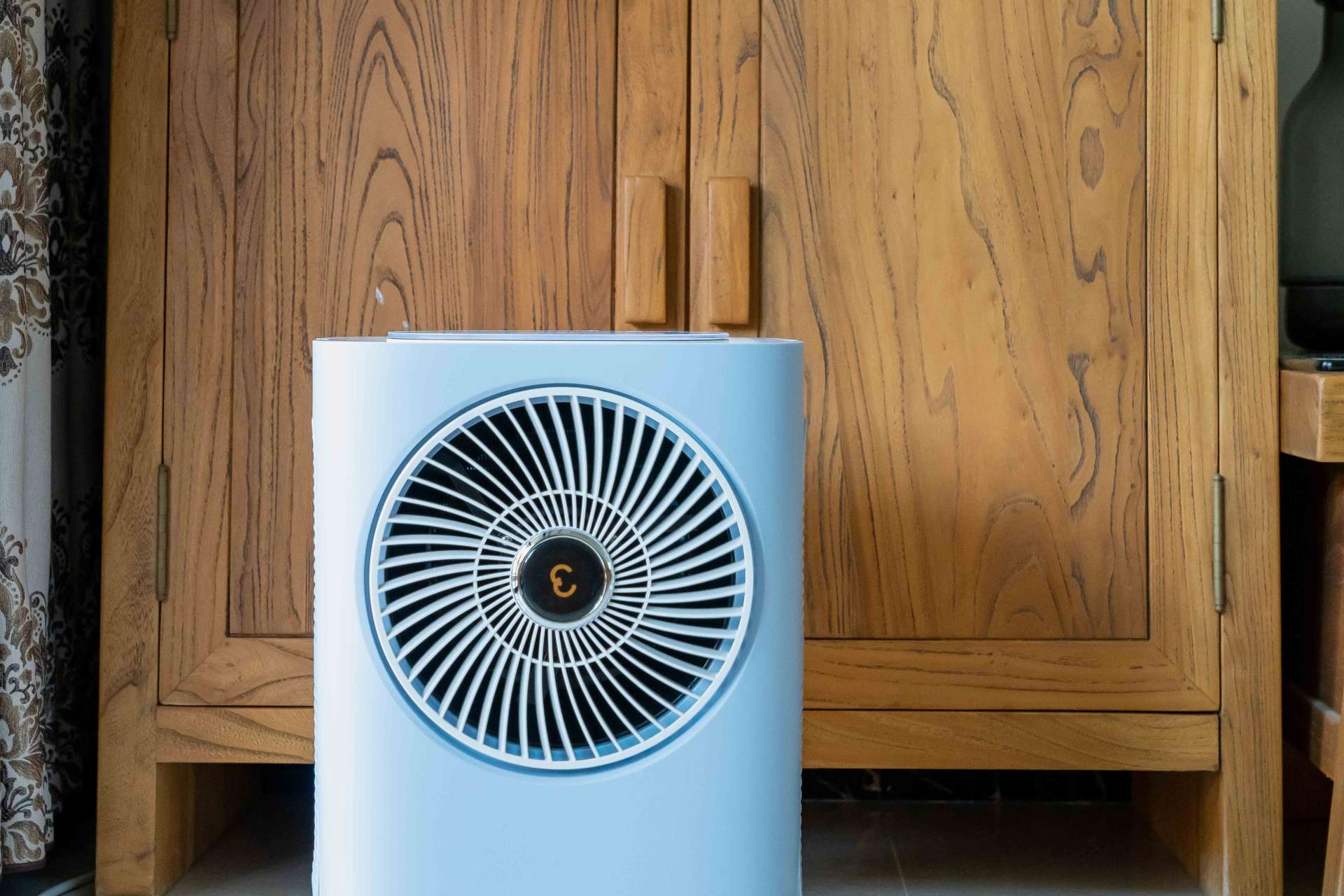 2021年了，移动空调值得买吗？附威力台式空调上手体验