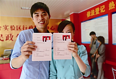 丑娃刚出生被嫌弃,丑娃出生