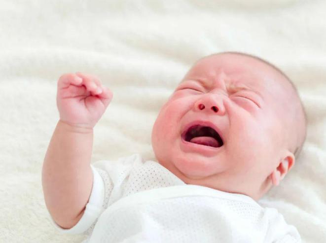 宝宝哭了怎么用安抚语,一月宝宝哭闹怎么办教你一招止哭
