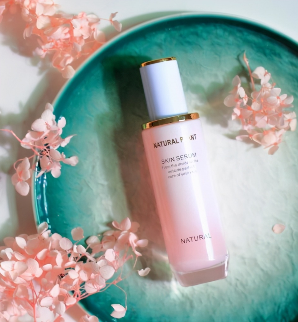 哪些爽肤水可以修复肌肤屏障,哪个品牌爽肤水有提亮肤色功效的