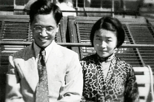 杨绛张爱玲谁才华高,杨绛先生说人丑