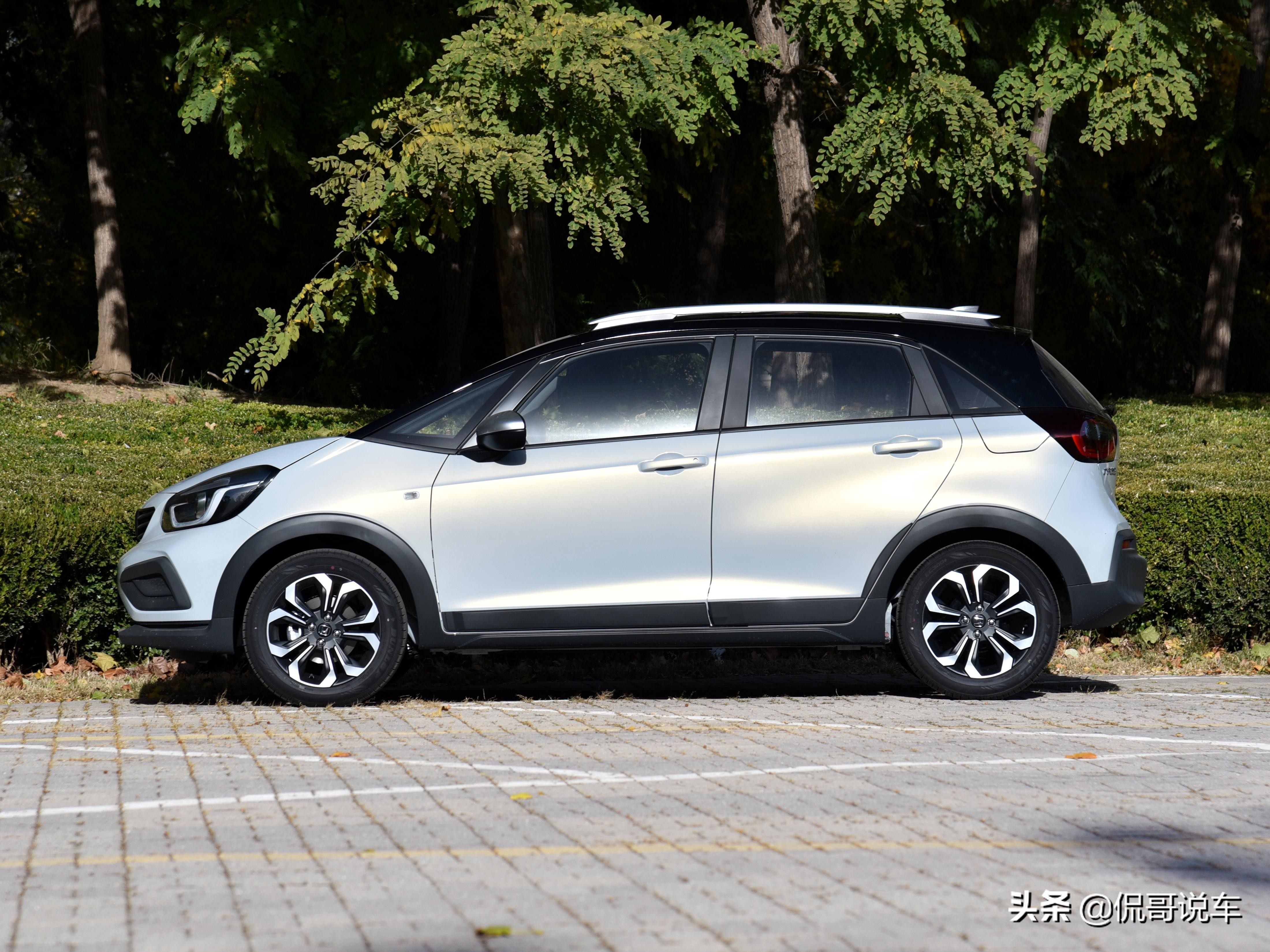 本田小车油耗高,本田最酷最省油车飞度