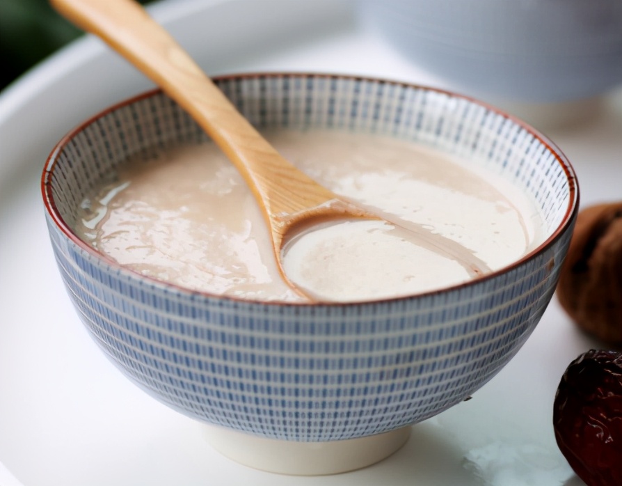 核桃和红枣煮水喝有什么效果,把红枣炒糊泡水喝有什么功效