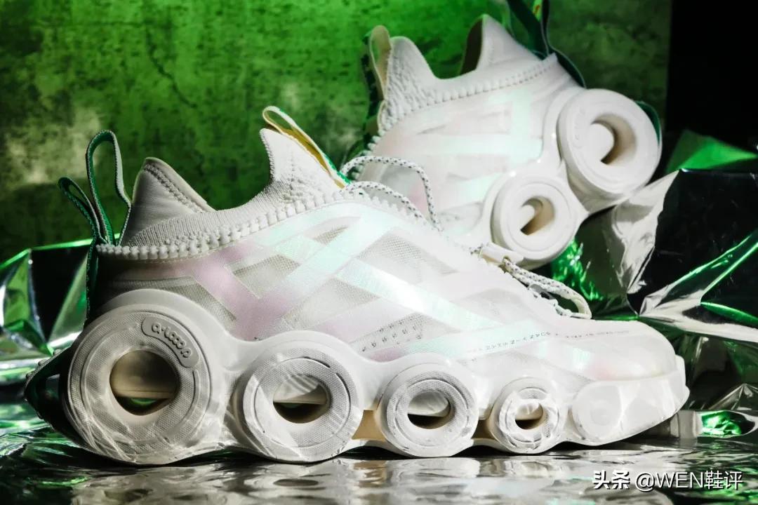 将中国风演绎到极致！这3款安踏绝对让你爱不释手