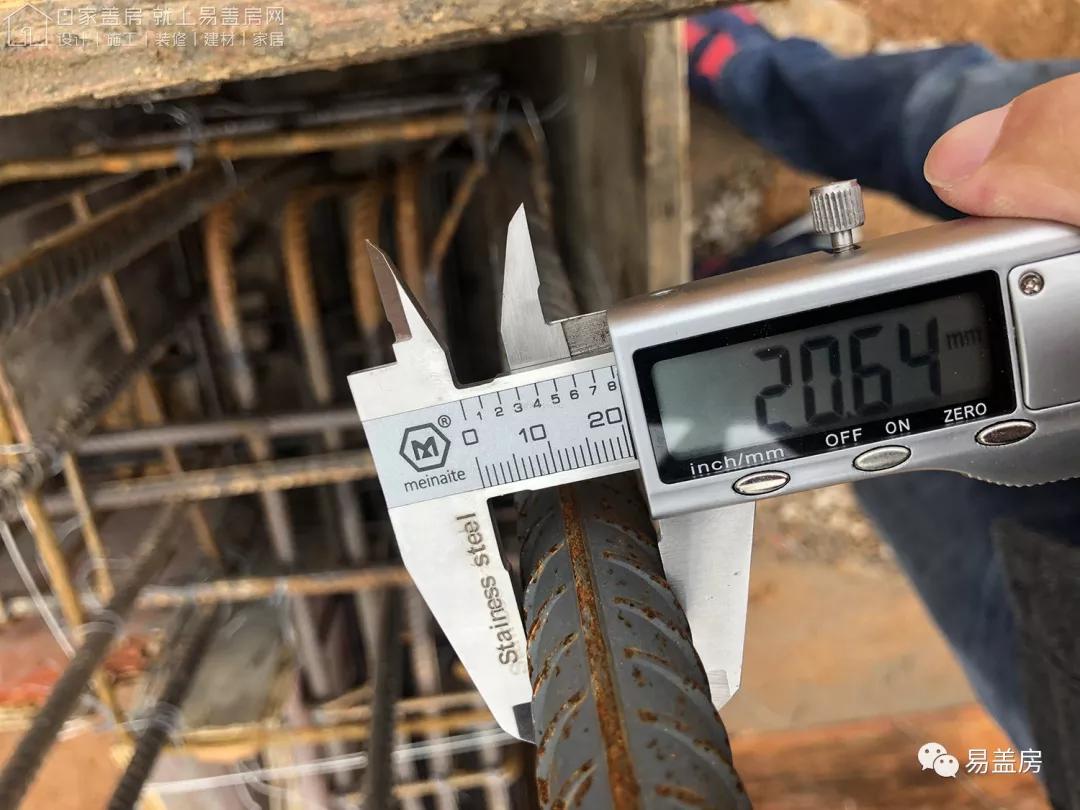 11.9m×12.2m,福建泉州豪华雅致的欧式别墅