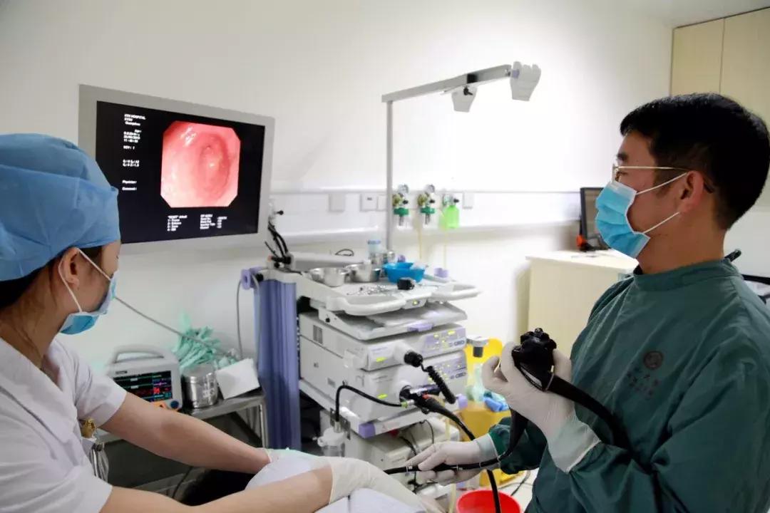 体验胃镜吓人视频,记者体验胃镜全过程