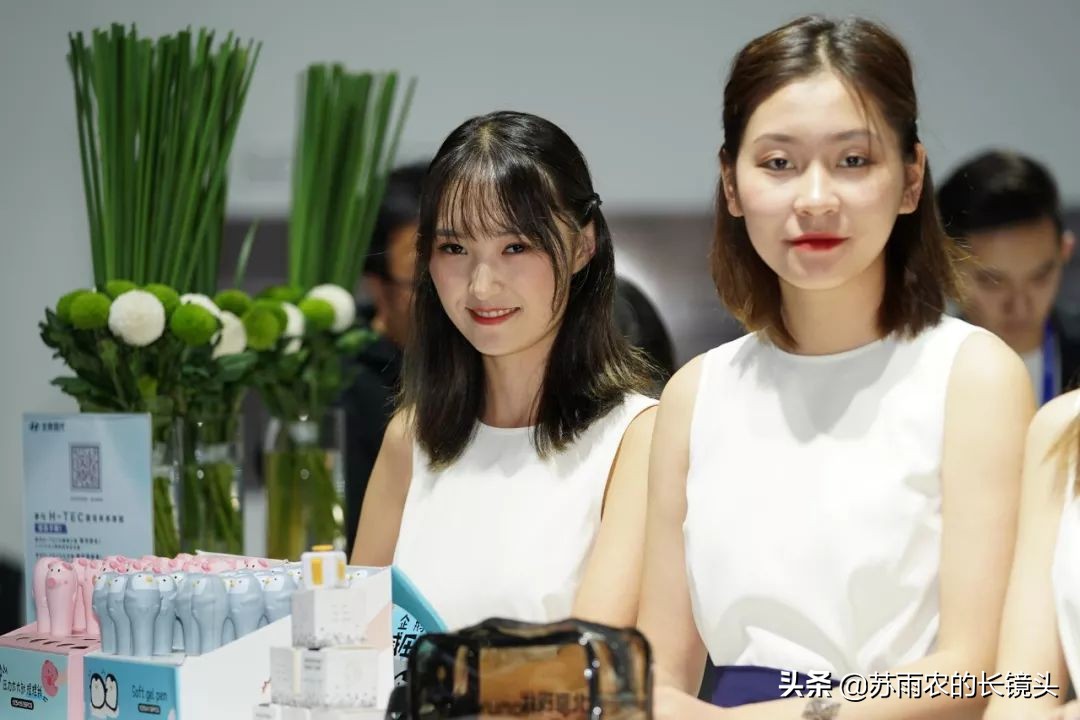 广州车展前台视频,广州车展现代展台前台