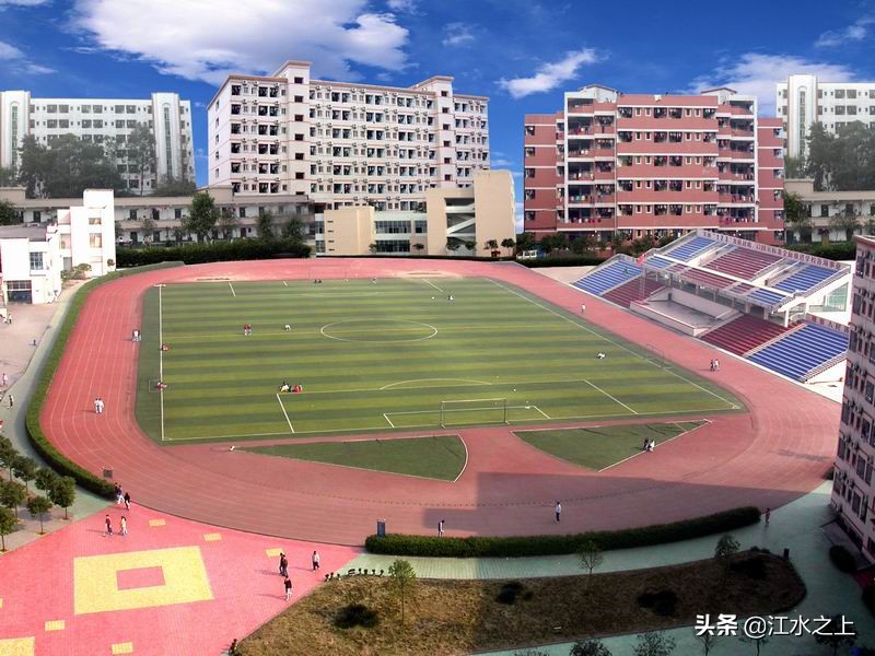 今年泸县一中高考情况,泸县一中五中四中今年的本科率