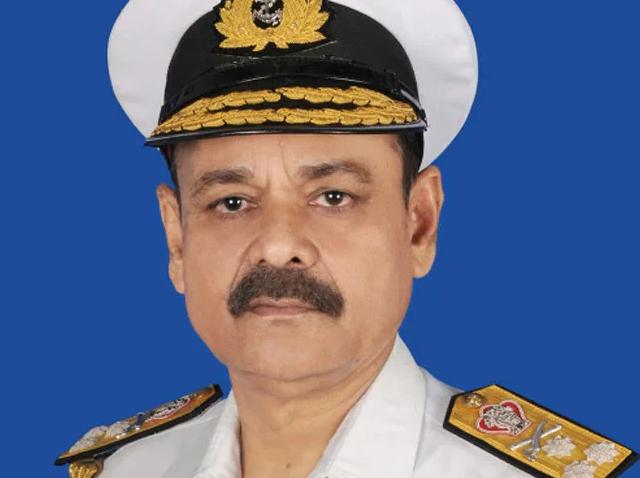 中印最新航母对比,外媒对比中印航母