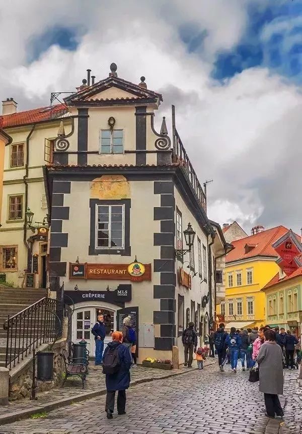 捷克克鲁姆洛夫小镇,克鲁姆洛夫小镇攻略