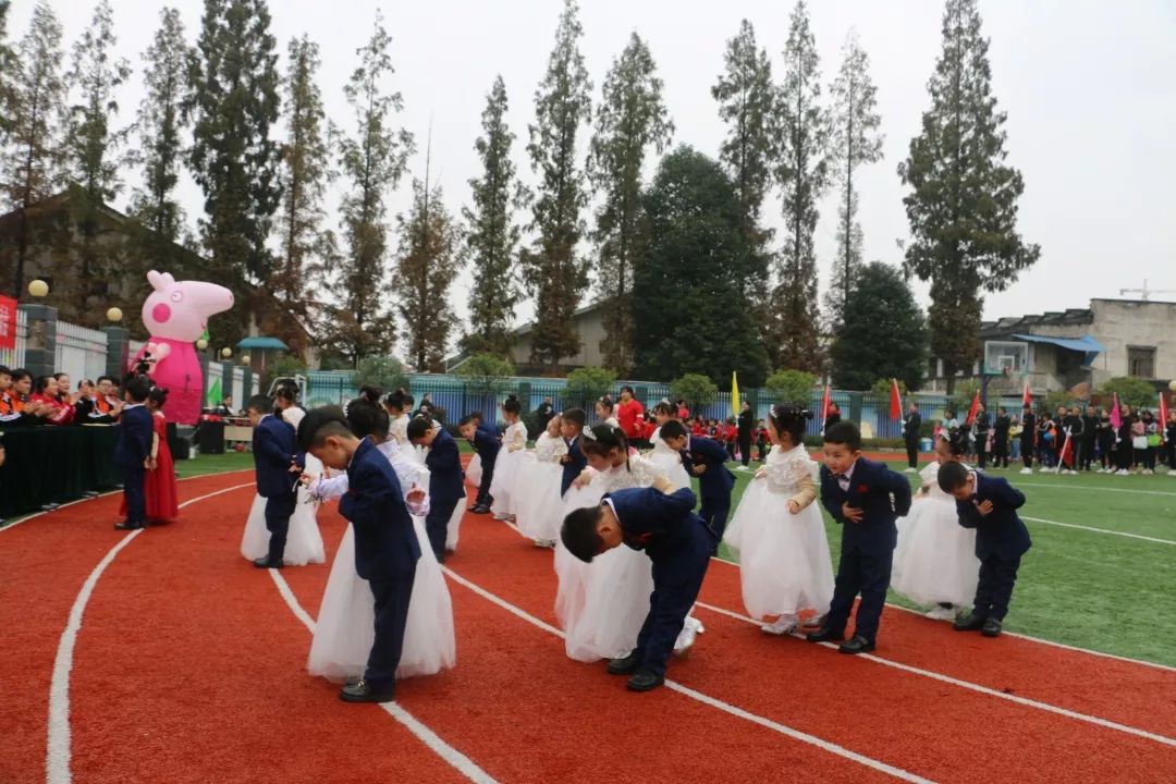 东升高沙幼儿园趣味运动会,南鹰幼儿园趣味运动会