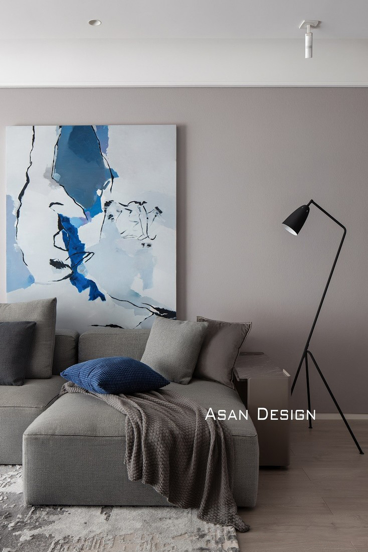 240㎡的家，不将就，不豪华，全屋极简风反而装出大宅范！太美了