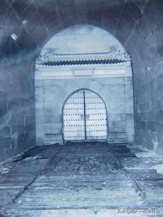 考古发现明朝皇帝帽,明朝出土皇帝戴的帽子