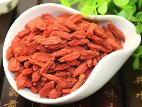 中药枸杞子功效与作用,中药枸杞子的功效作用与主治