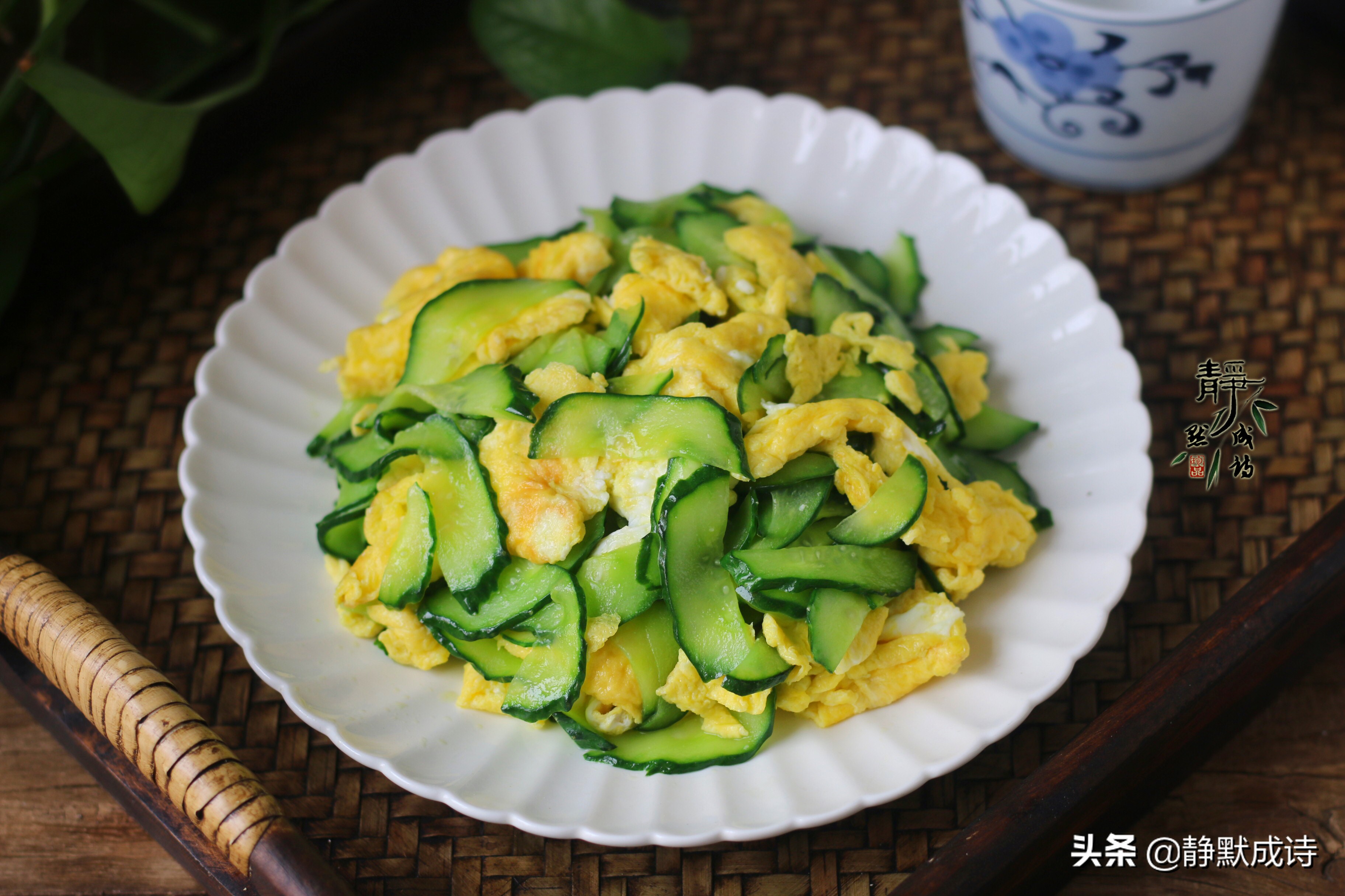 黄瓜炒鸡蛋要不要先把黄瓜用盐腌,黄瓜炒鸡蛋为啥黄瓜不入味