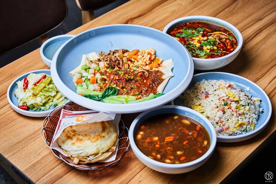 loft风的mall有够酷,心水美食“大咖”都来了