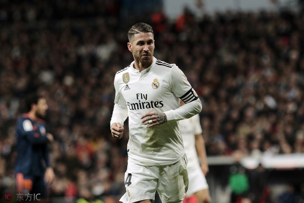 九种足球控球技术,足球场上的黑魔法