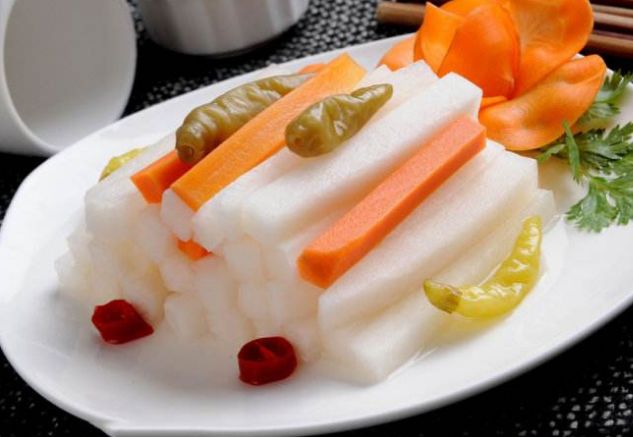 难怪饭店的泡椒萝卜条那么好吃?原来技巧全在这,2分钟就能学会