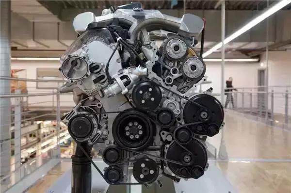 劳斯莱斯全部车间图片,劳斯莱斯的工厂的视频