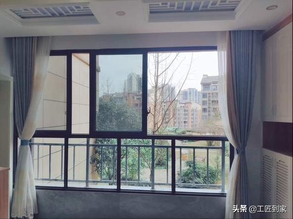 小主您好,这些门窗的常见问题你遇到过吗,想知道解决方案吗?