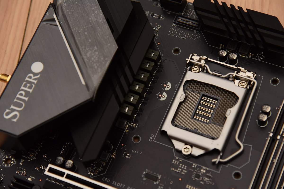 提升7700k单核性能,核显hd750和uhd750哪个好