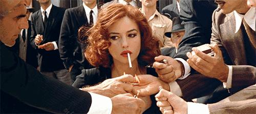 意大利女神息影10年，16岁女儿继承妩媚风情，被妈妈当成最大投资