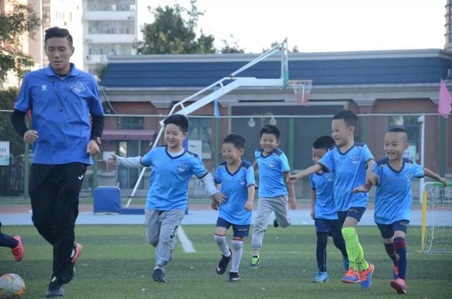 贺岁杯足球赛天津,天津市第二届儿童足球联赛