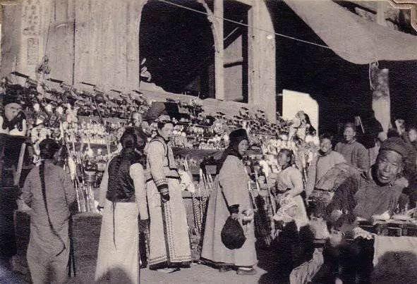 浜旈緳娼姳搴楄,椴佸畨娴庡崡蹇嗘棫