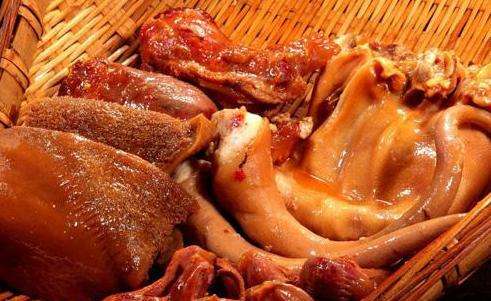 如何让卤肉保持卖相,卤肉卖不动还有必要坚持吗