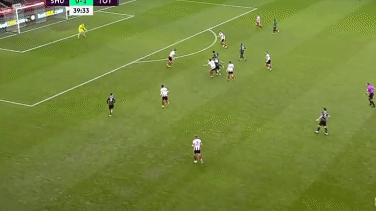 热刺孙兴慜绝杀球被扑,热刺凯恩离队孙兴慜能顶上吗