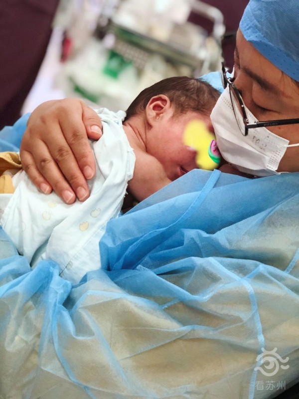苏州超早产儿仅重1000多克！“小一千”闯关3个月，出院