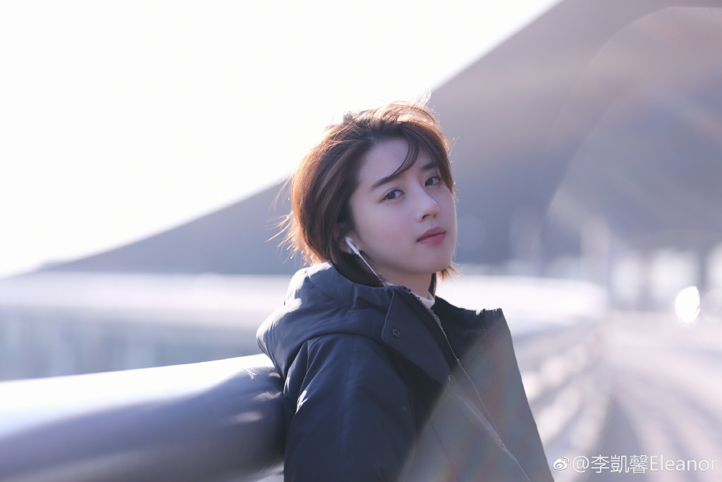 李凯馨成长记录,李凯馨气质绝美