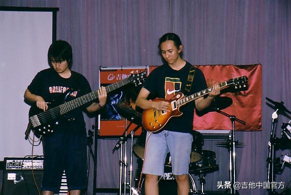 吉他中国介绍,中国吉他哪一年开始的
