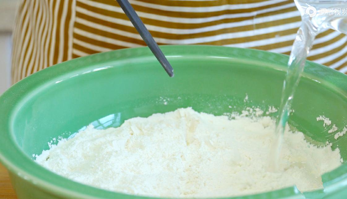 家常油饼正确又好吃做法,家常油饼柔软起层凉了不硬有秘诀