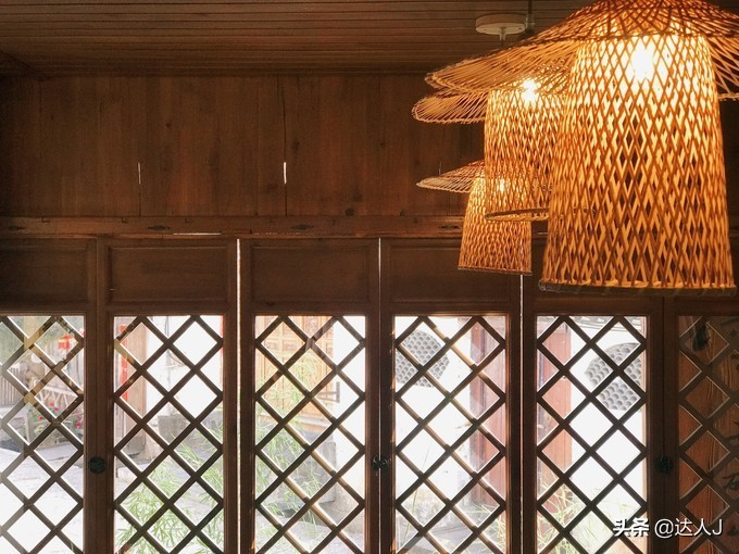 丽江的高颜值客栈逆天了,住一圈连回家的路费都省了!文末有福利