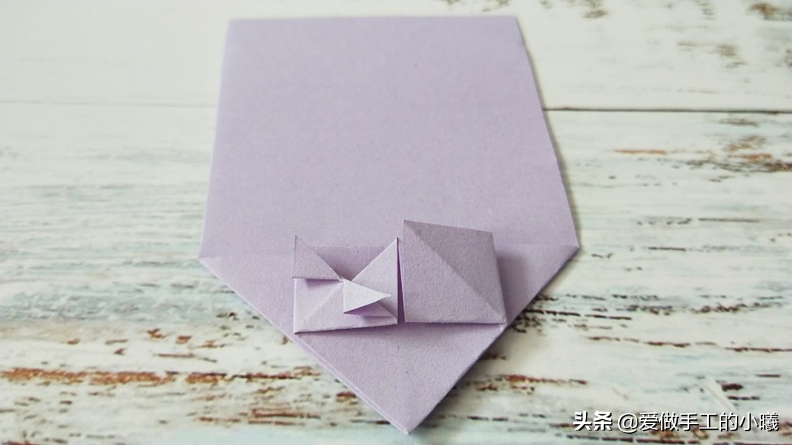 爱心折纸怎样画爱心,折纸把白色爱心变成红色爱心