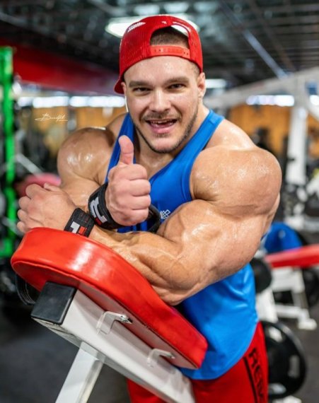 2022奥林匹亚尼克沃克,健美肌肉男尼克沃克